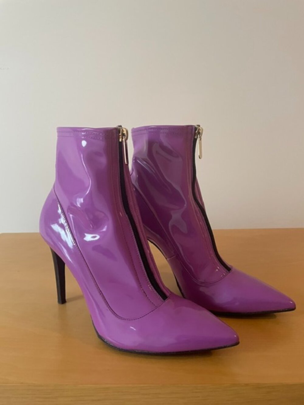 Norma J. Baker Made in Italy Purple Patent Leather Ankle Boots